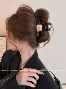 Kẹp Tóc Hình Chữ Cái Cá Mập Cỡ Lớn Dành Cho Nữ Kẹp Tóc Đuôi Cá Thời Trang Mới 2025 Kẹp Tóc Đuôi Cá Sau Đầu Kẹp Tóc Trang Trí