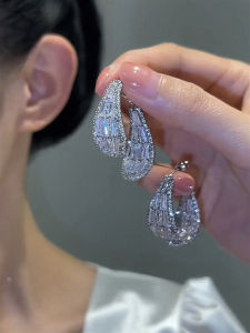 Elegant Womens Hoop Earrings Fashionable Floral Design Alloy Gold Plated  out Unique Luxury Jewelry Ear Cuffs