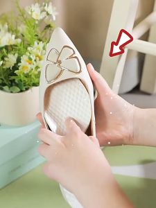 HB แผ่นรองรองเท้า แผ่นรองรองเท้าแบบใช้แล้วทิ้ง ดูดซับเหงื่อ ระบายอากาศได้ดี ระงับกลิ่น สวมใส่สบาย จํานวน 1แผ่น Sports insole สําหรับผู้ชายและผู้หญิง ไซส์ 35-45 1แผ่น