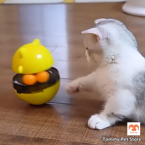 Pet Snack Leak Dispenser Toy/ Fun Cat Snack Leaking Tumbler Toy with Ball/ Cat Toy Mainan Kucing Tumbler