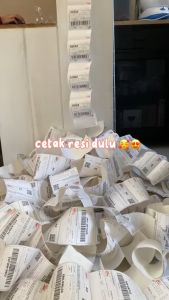 CREAM PENGHILANG BEKAS LUKA/PENGHILANG BEKAS LUKA MENAHUN/PENGHILANG LUKA KORENG/PENGHILANG KELOID/PENGHILANG BEKAS LUKA GATAL RECOVERY CREAM SCAR REMOVER