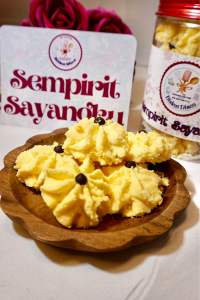 Pre-Order - Semperit Sayangku / Traditional Malay Custard Butter Cookies