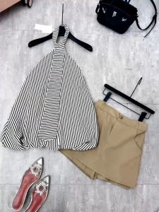 Set tiểu thư cá tính set du lịch hè áo kẻ sọc cổ yếm thắt cà vạt dáng bí mix chân váy chữ A có quần trong dễ thương