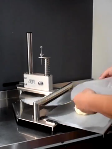 304 Stainless Steel Pastry Press: A Versatile Tool for Baking & Cooking