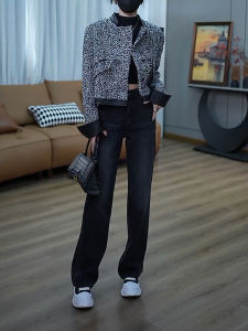 MANMI | Quần Jeans Đùi Cao Ống Suông Xòe Slim và Fit dành cho Phụ Nữ Nhỏ Gọn
