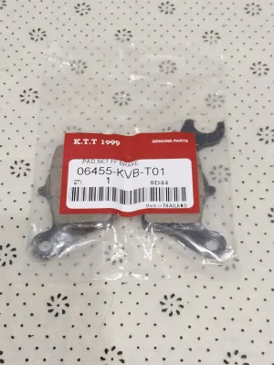 ผ้าเบรคหน้า CLICK 110l / CLICK 125i /150i / ZOOMER -X / MOOVE / SCOOPYI สินค้าตรงรุ่น รหัส KVB-T01