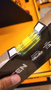 Tolsen Industrial Grade Spirit Leveler w/ Magnet (16\" - 48\") Anti-Shock End Cap