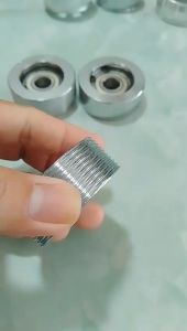 Bánh xe ép máy ép  miệng túi liên tục