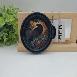 Tranh Trang Trí Tường Phong Cách Dark Academia Cổ Điển - Người Phụ Nữ Đọc Sách Đội Mũ Đen Đồ Trang Trí Phòng Học Độc Đáo Quà Tặng Cho Người Yêu Sách Chất Liệu Gỗ
