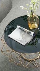 Bàn trà đơn Sofa phòng khách mặt kính tròn chân kim loại hoạ tiết ngôi sao sang trọng hiện đại