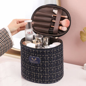 กระเป๋าสำหรับเก็บเครื่องสำอางแบบถือได้ขนาดใหญ่สำหรับผู้หญิง ป้องกันน้ำ บรรจุภัณฑ์วัสดุไนลอน ทรงกลม สไตล์สตรีท เหมาะสำหรับทุกเพศ