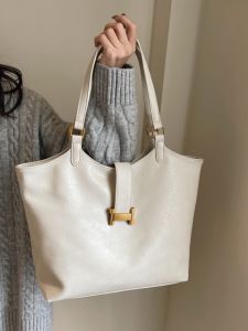 Retro Commuter Large Tote Bag Womens 2025 New High-End Vintage Underarm Crossbody Bag Large Capacity Nylon Lining Casual Style