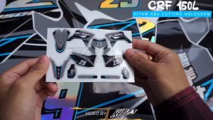 Decal stiker CRF 150L motif hitam abu-abu Iis biru kombinasi hologram