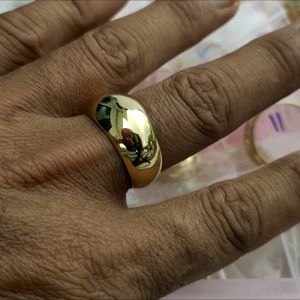 แหวนปลอกมีด หลวงปู่ดู่ วัดสะแก จ.อยุธยา ปี32 (ตอกเลขโค้ดนัมเบอร์มาทุกวง) เนื้อทองเหลือง ใส่ทั้งชาติก็ไม่ลอก เพราะไม่ใช่งานชุบ ราคา 159 บา