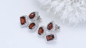 Lohaspie Jewelry Pure 3.5 Carats Solid Sterling Silver 925 Stud Earring Original Natural Garnet Stud Earring 925 Pure Silver Earring Garnet Birthstone Earring For Women Jewelry