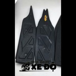 Thảm lót chân AB đầy đủ các đời xe - lót sàn xe Air Blade cao su cặp trái phải