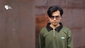 Yui Half Zip Sweatshirt Kombinasi Warna