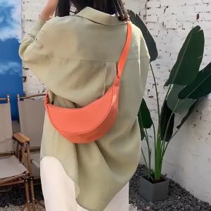 Tas Kanvas Korea Ins Tas Bahu Pelajar Wanita Tas Selempang Kasual / Tas Bahu Selempang Wanita Import