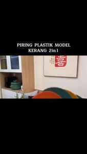 Piring Plastik Model Kerang 2In1 Shell Shaped Plate BPA FREE Tempat Saji Makanan Bentuk Cangkang Kerang Dengan Sekat Wadah Tempat Saos Kecap Sambal - FR Gallery