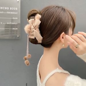 tassel clip กิ๊บหนีบผมสไตส์ winter มีสายตุ้งติ๊งร้อยมุกน่ารักมาก ขนาดกิ๊บ 11cm. กิ๊บหน้าหนาว กิ๊บหนีบผม กิ๊บเกาหลี