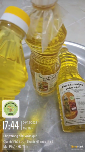 Dầu mè + Dầu đậu phộng nguyên chất Nông sản Vườn Quê - 2 Lít (2 chai 1 lít) - Combo tiết kiệm