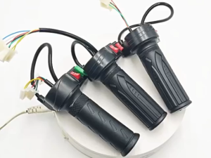 Electric Vehicle Throttle Handle E-Tricycle 3 Speed Regulator With Reverse For Electric Bicycle