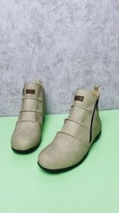 Sepatu Boots Wanita Lavio Vania Orchid Boot Cewek Korea Kekinian Resleting Keren 2023