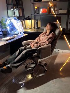 L&Q Office Chair/kursi kantor yang lembut/ kursi gaming/kursi permainan/kursi kompute kursi kantor/ kursi kerja/ kursi direktur 767