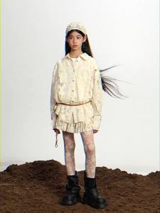 LOVESASAKIDS | Butter Waffle Texture Lace Reversible Frayed Shirt