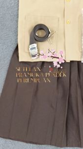 Setelan Seragam Sekolah Pramuka Perempuan SD Kelas 1-6