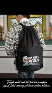 Tas Serut Drawstring Anak mengaji Gratis Sablon Nama Pembeli Custom Desain Sendiri Bahan Cordura Tali Webbing Kuat Ukuran Tinggi 40cm Panjang 31cm Lebar 12cm  TAS GENDONG KARAKTER CUSTOME PAKAI NAMA SENDIRI