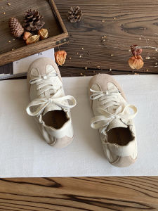 Handmade Leather Sport Shoes Womens Soft Bottom Casual Shoes Original Design Flat Bottom Athletic Shoes Fashionable Leisure Footwear