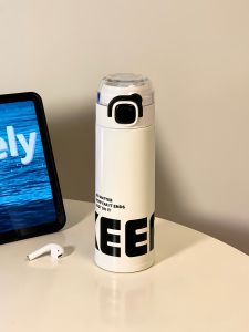 ถ้วยน้ำรักษาความร้อนแบบพกพาสำหรับผู้หญิง ทรงสแตนเลส 316 ดีไซน์เก๋ไก๋ ดื่มได้ตรงจากถ้วยพร้อมสตรีทแวร์