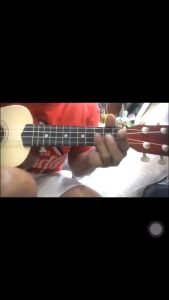 Classic Audio Milestone Ukelele 21” soprano free pick free bag (Original)