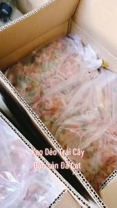 Kẹo dẻo trái cây thập cẩm Lets Nuts hộp 300g đặc sản Đà Lạt dùng làm đồ ăn vặt cho bé vị trái cây ngọt thơm