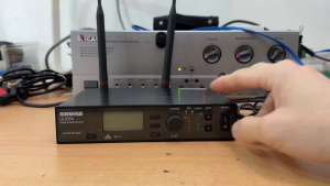 Shure ULXD4/ULXD2 With Beta58A Professional Digital UHF Wireless Mirophone System