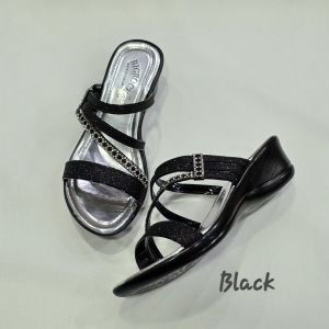 รองเท้าสวมสายคาดประดับเลื่อม no.TN134 สวย เบา ใส่สบาย BY here_shoe_shop