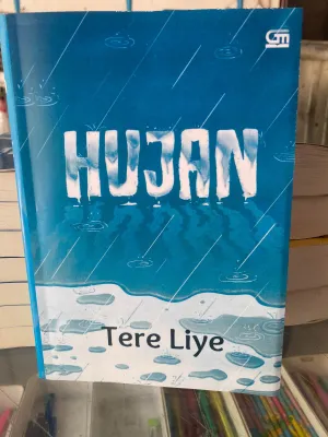 BUKU NOVEL HUJAN TERELIYE
