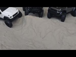 1/30 Scale AX-30 4WD RC Crawler 2.4G Remote Control Climbing Car G63 Simulation Climbing Vehicle High Performance Mini Car Toys