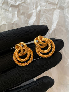 CAFFTI | Elegant Luxury Retro Twisted Earrings