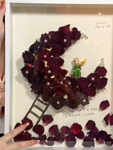 สามมิติติดผนัง กล่องใส่ดอกไม้ กรอบรูปดอก ไม้แห้งDIYกลวง โต๊ะกรอบรูปดอก เป็นของตกแต่งบ้าน ของขวัญวันเกิด