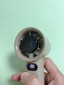 พัดลมมือถือ USB Fan ลมแรง ลมเย็น ปรับความเร็วได้ 100 ระดับ  พัดลมไร้สาย  จอแสดงผล นํา Turbo Boost
