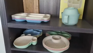 Japanese Style Bento Plate Melamine Divider Plate Serving Plate for Home or Restaurant