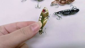 Umpan Pancing Vib Micro Metal Umpan Keras Bionik Umpan Keras Crankbait Bass Pike Perch Jigging Umpan Renang Getaran Pemintal Sendok Wobbler