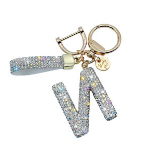 Creative High-End Diamond-Embedded Car Keychain 26 Letters English Alphabet Ladies Car Key Holder Pendant Automobile Accessories
