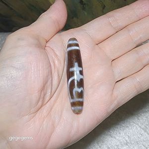 57.6mm Aged Tibetan Agate Longevity Treasure Vase Dzi (Free necklace cord) [Natural Crystal]
