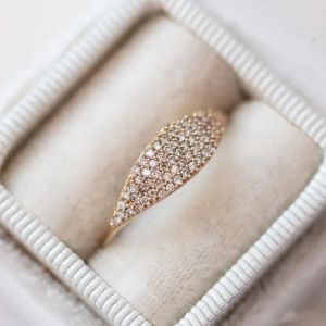 Huitan Paved Cubic Zirconia Rings for Women Gold Color Fashion Wedding Bands Accessories Daily Wear Exquisite Ring Hot Jewelry