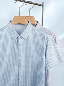 ROMON | เสื้อเชิ้ตผู้ชายแขนสั้นฤดูร้อนบางเฉียบ ทรงหลวม ลายสก็อต ผ้าไหมน้ำแข็ง ระบายอากาศได้ดี ทรงหลวม ทรงหลวม ทรงหลวม