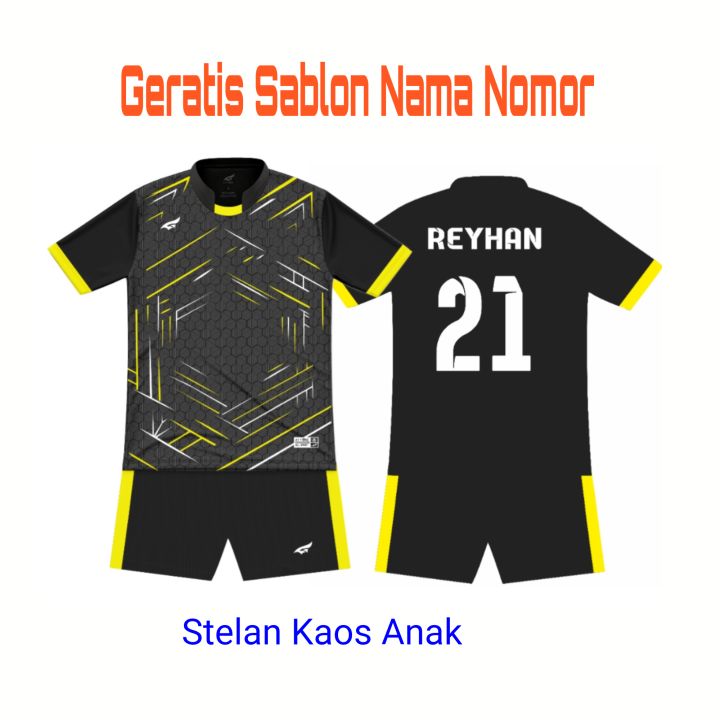 Stelan%20Jersey%20Bola%20Anak%20Anak,Pasang%20Sablon%20Nama%20Nomor%20Pakaian%20Olahraga%20Bola%20Futsal%20Voli%20Badminton%20-%20Image%204