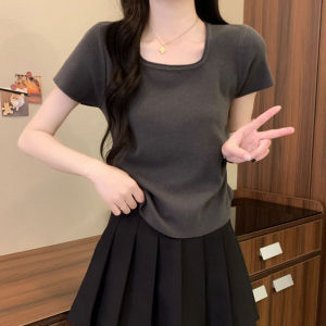 Style Short Sleeve Knitted Top Womens Square Collar Pleated Slim Fit Summer New Arrival Korean Fashion Mini Length